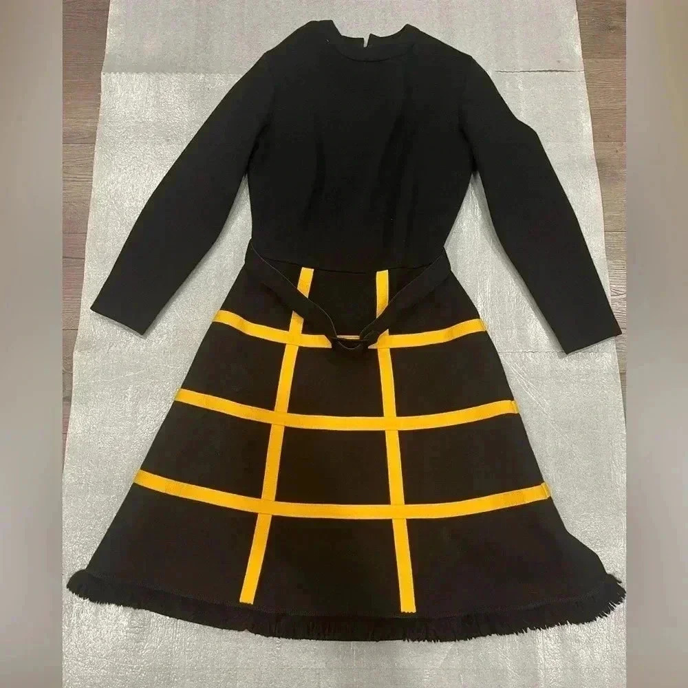 Elegant Black and Yellow Long Sleeve Dress